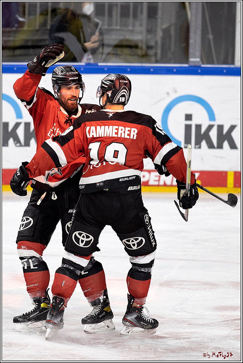 PENNY DEL;  Koelner Haie - Krefeld Pinguine; Koeln, 08.03.2022